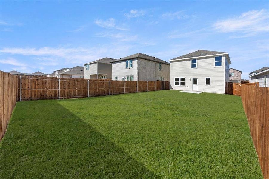 27. 512 Merced - Back (2) 27. 512 Merced - Back (2)