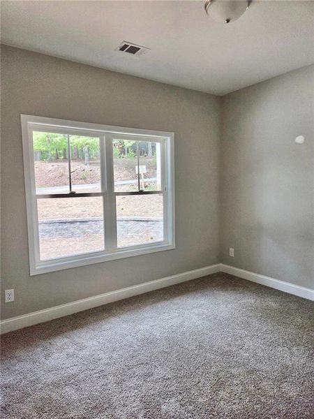 Spacious, unfurnished interior of a new home in , Waleska (Image 11).