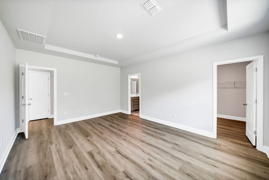 Spacious, unfurnished interior of a new home in Monroe Preserve, Chapin (Image 31). Spacious, unfurnished interior of a new home in Monroe Preserve, Chapin (Image 31).