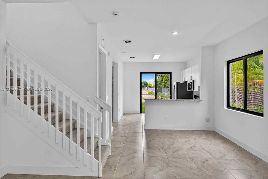 Spacious, unfurnished interior of a new home in , Homestead (Image 36).
