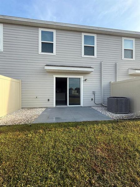Exterior details and patio area of a home in , Ocala (Image 19).
