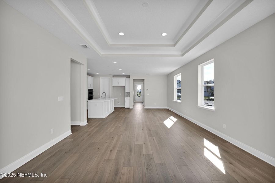 Spacious, unfurnished interior of a new home in Seabrook Village at Nocatee, Ponte Vedra (Image 30).