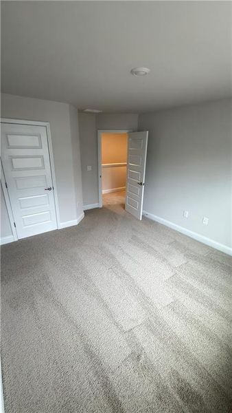 Spacious, unfurnished interior of a new home in Habersham Meadows, Demorest (Image 25).