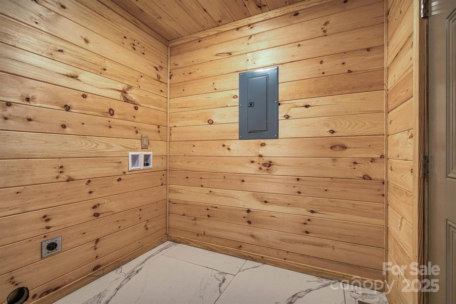 Spacious, unfurnished interior of a new home in , Valdese (Image 15).