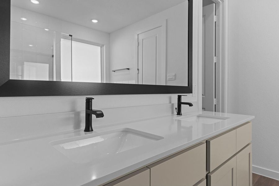 Close-up of interior finishes inside a home in Alexander, Pearland (Image 13). Close-up of interior finishes inside a home in Alexander, Pearland (Image 13).