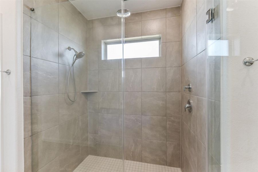 Close-up of interior finishes inside a home in River Ranch Meadows, Dayton (Image 16).