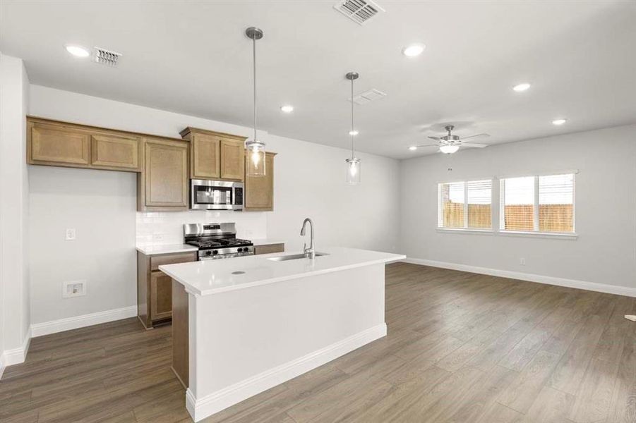07-451-sweet-spring-lavon-tx-kitchen-island