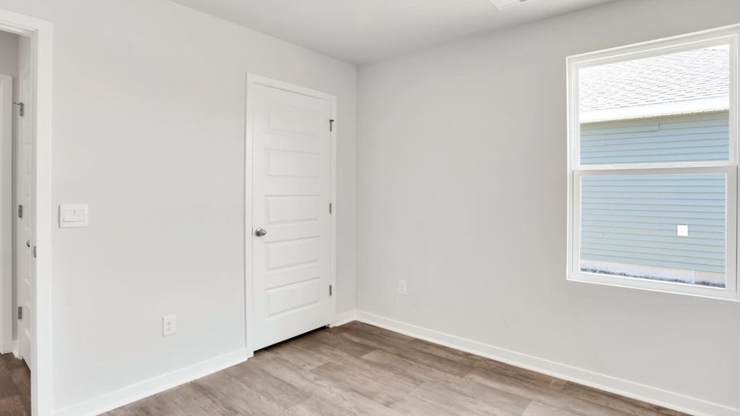 Spacious, unfurnished interior of a new home in Lockwood Landing, Supply (Image 17).