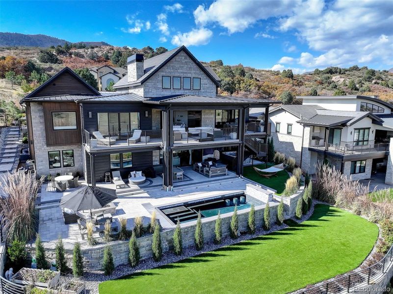 Resort Style Living! Resort Style Living!