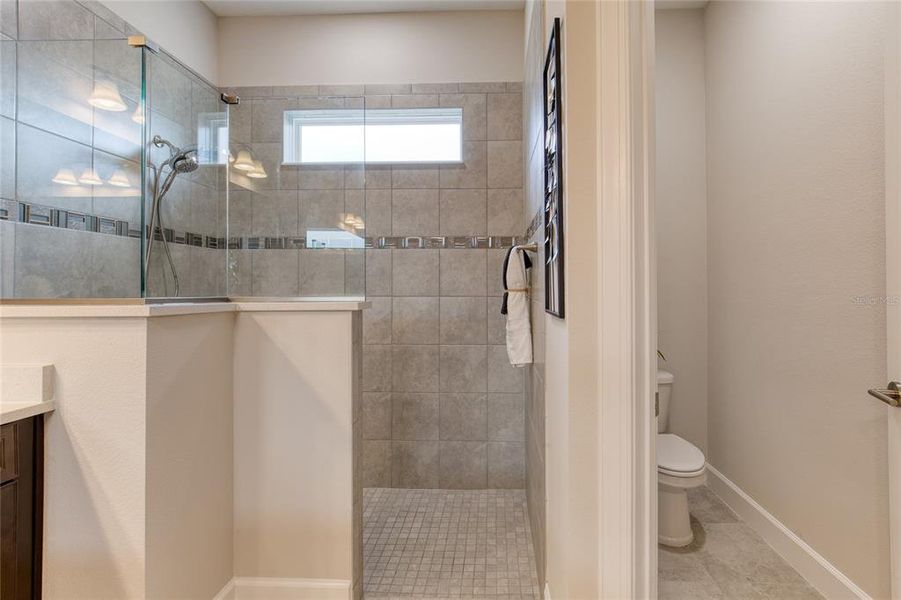 Furnished interior view inside a new home in , Ormond Beach (Image 14).