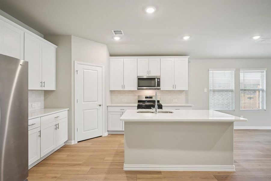 Photo is not of the actual home, but is an inspirational photo of builder’s model home and may depict options, furnishings, and/or decorator features that are not included.