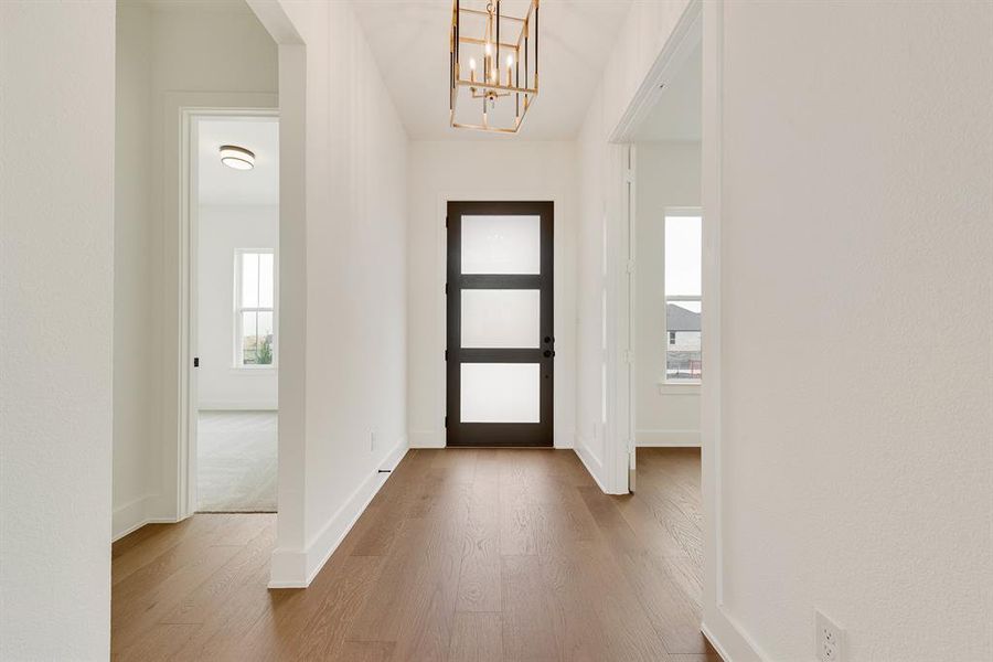 Spacious, unfurnished interior of a new home in The Homestead - 62', Rockwall (Image 23).