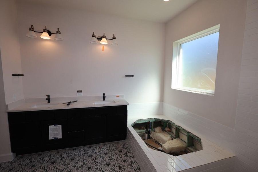 Image 15 of a home in Grand Central Park 55' Homesites.