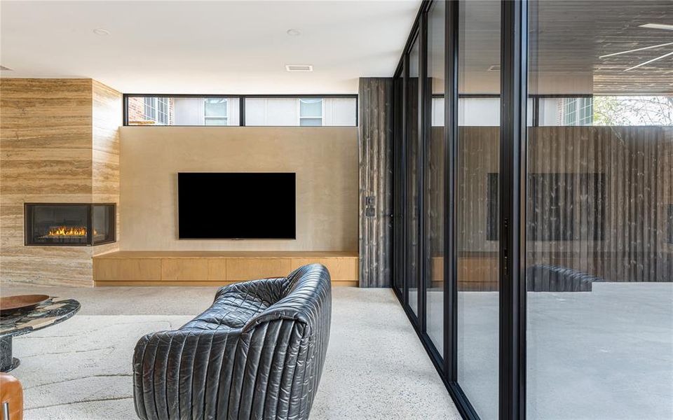 Community amenities in , Dallas (Image 12).