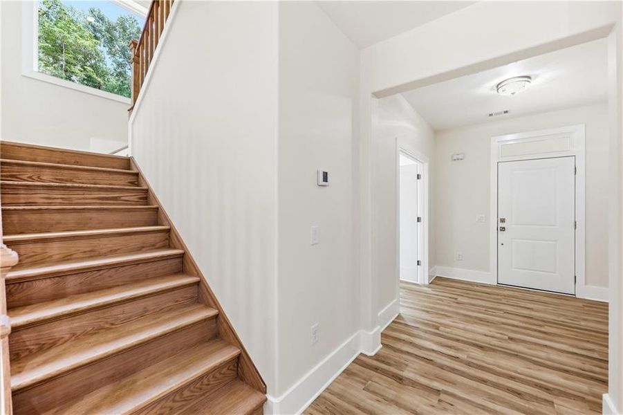 Spacious, unfurnished interior of a new home in , Clermont (Image 47). Spacious, unfurnished interior of a new home in , Clermont (Image 47).