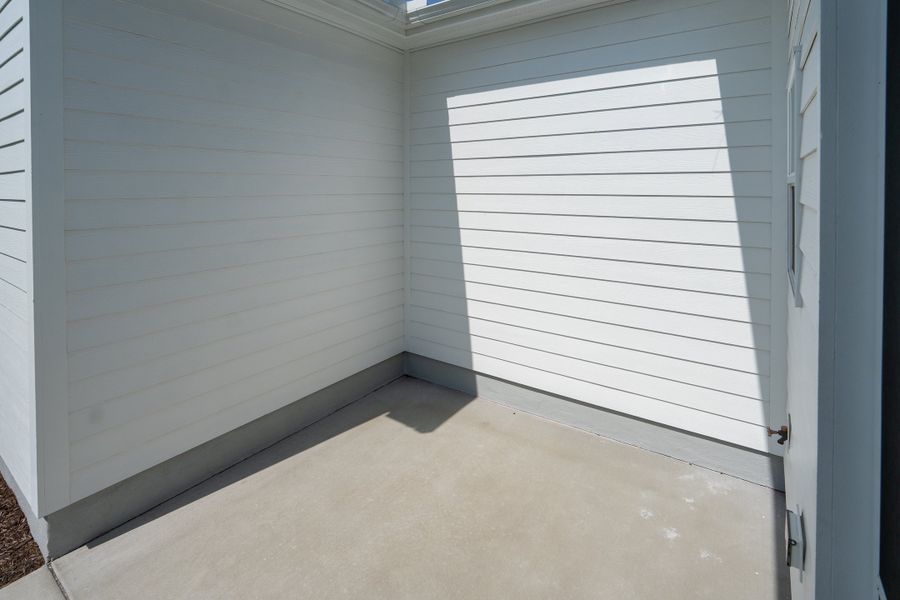 Spacious, unfurnished interior of a new home in Osprey Landing, Southport (Image 40).