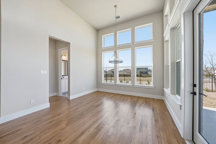 Spacious, unfurnished interior of a new home in Park Place - 80' Lots, Prosper (Image 23). Spacious, unfurnished interior of a new home in Park Place - 80' Lots, Prosper (Image 23).