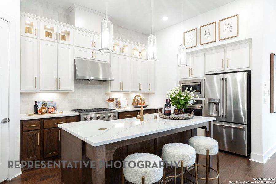 Furnished interior view inside a new home in Meyer Ranch, New Braunfels (Image 15). Furnished interior view inside a new home in Meyer Ranch, New Braunfels (Image 15).