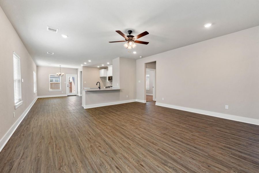 Spacious, unfurnished interior of a new home in , College Station (Image 14). Spacious, unfurnished interior of a new home in , College Station (Image 14).