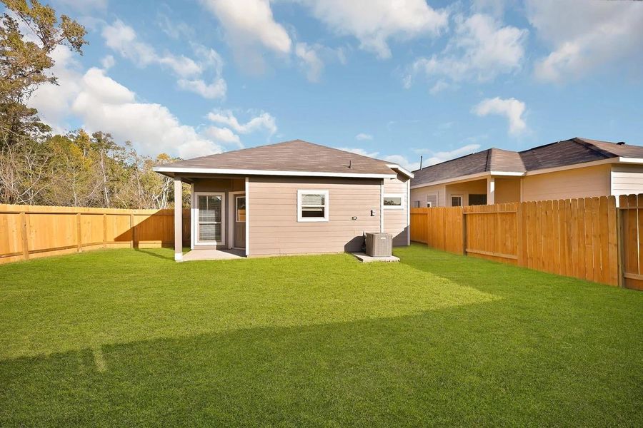 Exterior details and patio area of a home in , Dayton (Image 4).