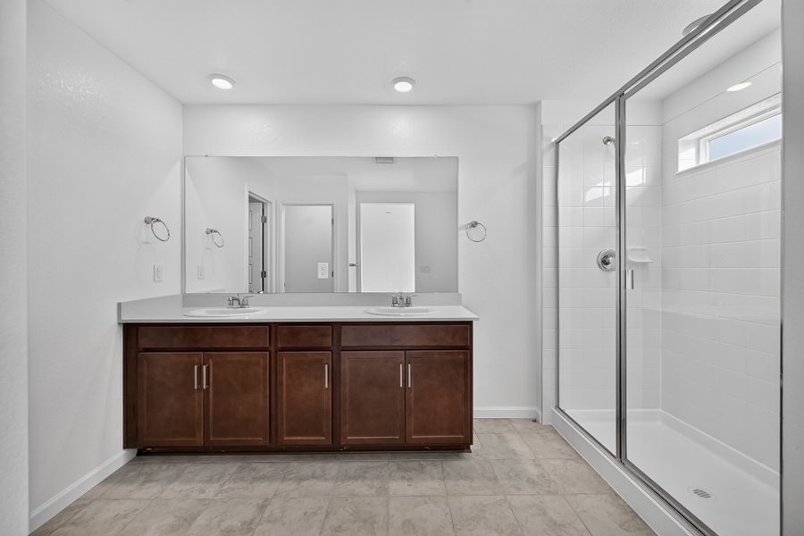 Furnished interior view inside a new home in The Aurora Highlands, Aurora (Image 10).