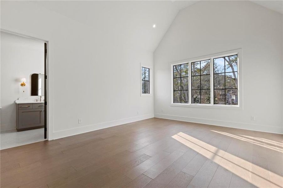 Spacious, unfurnished interior of a new home in , Roswell (Image 21). Spacious, unfurnished interior of a new home in , Roswell (Image 21).
