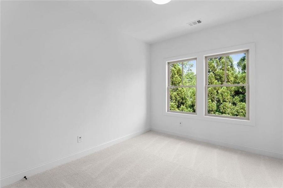 Spacious, unfurnished interior of a new home in , Senoia (Image 16).