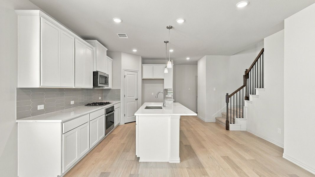 Furnished interior view inside a new home in Westridge Journey, McKinney (Image 25).