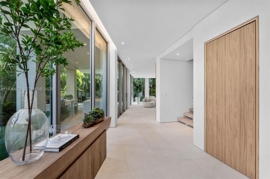 Exterior details and patio area of a home in , Miami (Image 24).