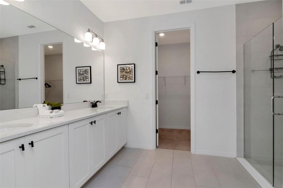 Furnished interior view inside a new home in , Davenport (Image 14).