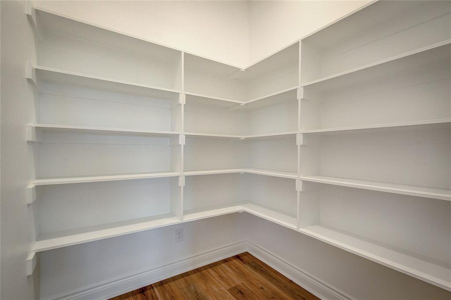 Spacious, unfurnished interior of a new home in , Greenville (Image 23).