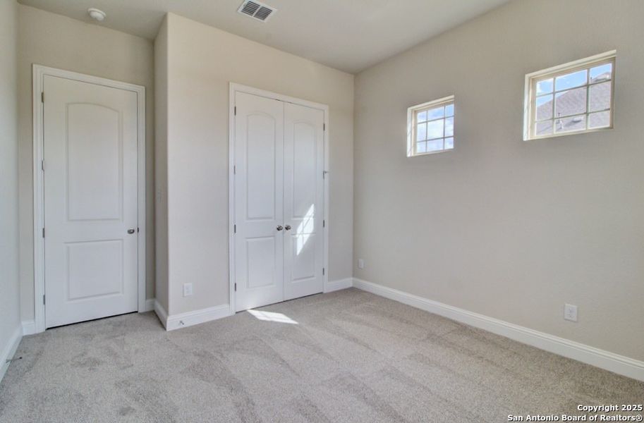 Spacious, unfurnished interior of a new home in The Crossvine, Schertz (Image 27). Spacious, unfurnished interior of a new home in The Crossvine, Schertz (Image 27).