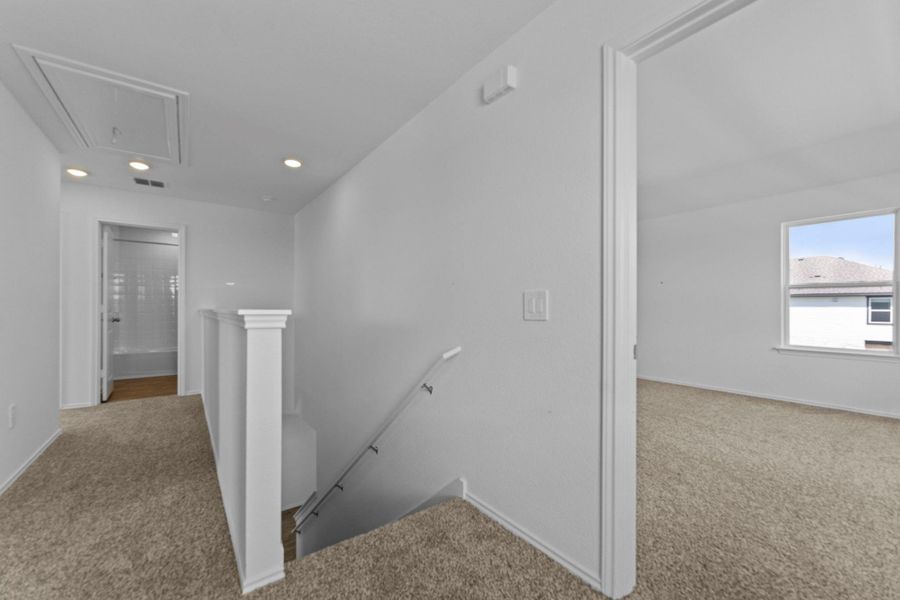Spacious, unfurnished interior of a new home in Palomino, Manor (Image 15). Spacious, unfurnished interior of a new home in Palomino, Manor (Image 15).