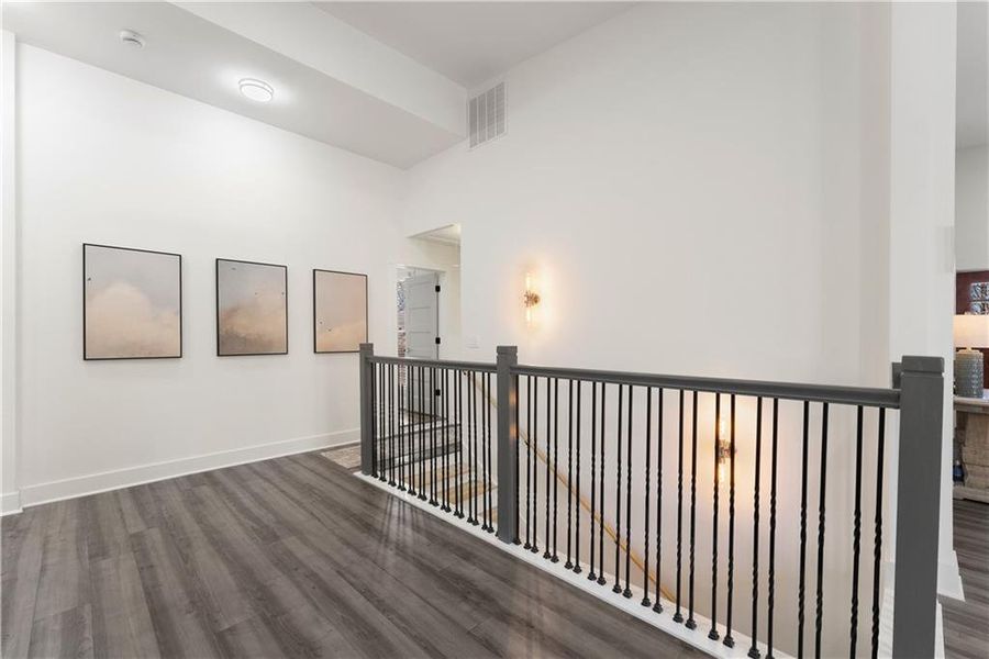 Spacious, unfurnished interior of a new home in , Gainesville (Image 21).