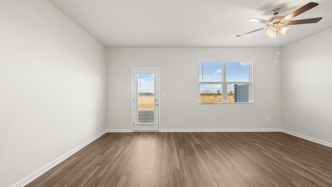 Spacious, unfurnished interior of a new home in Weatherstone, Grovetown (Image 16). Spacious, unfurnished interior of a new home in Weatherstone, Grovetown (Image 16).