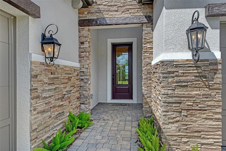 Exterior details and patio area of a home in , Nokomis (Image 14).
