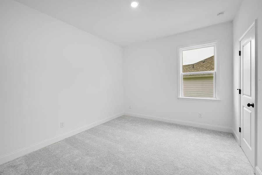 Spacious, unfurnished interior of a new home in Reserve at Hickory Walk, Kennesaw (Image 21).