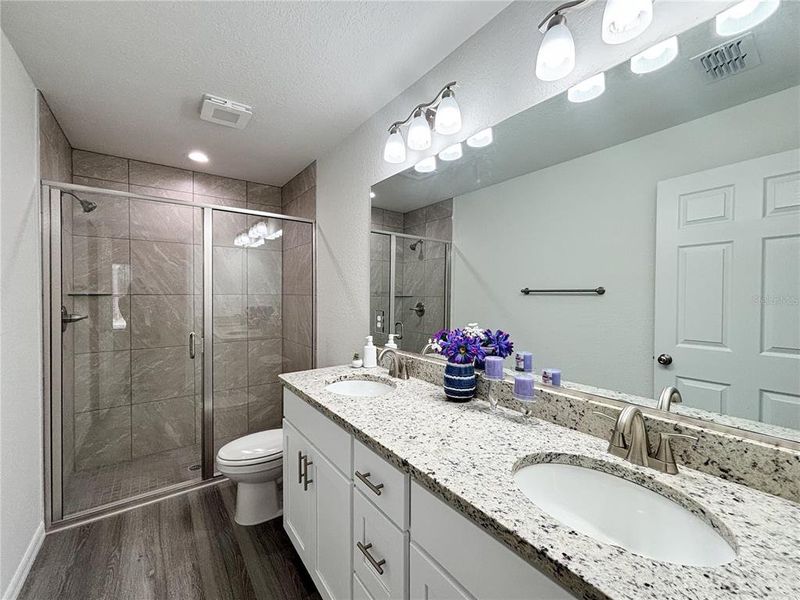 Furnished interior view inside a new home in , Dunnellon (Image 51).