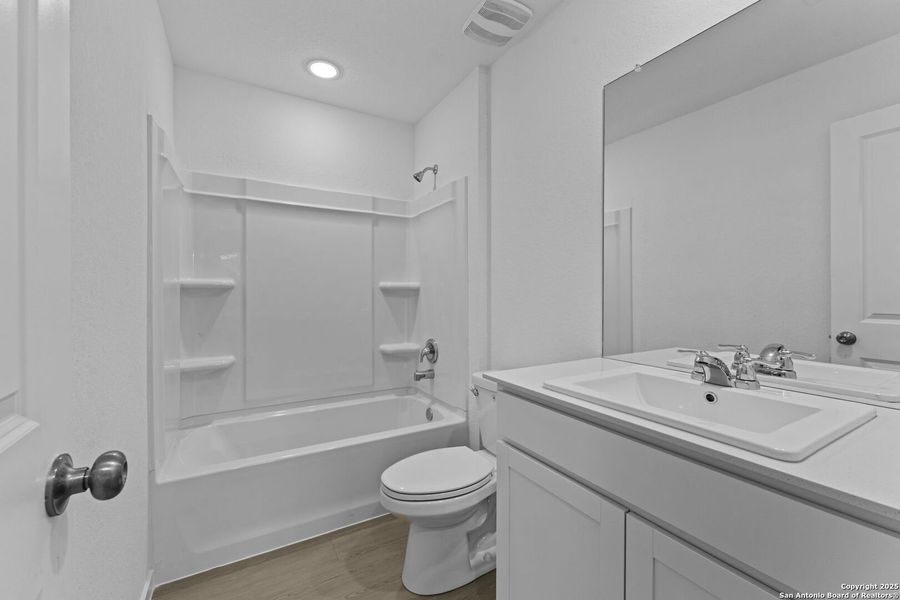 Furnished interior view inside a new home in , New Braunfels (Image 7).