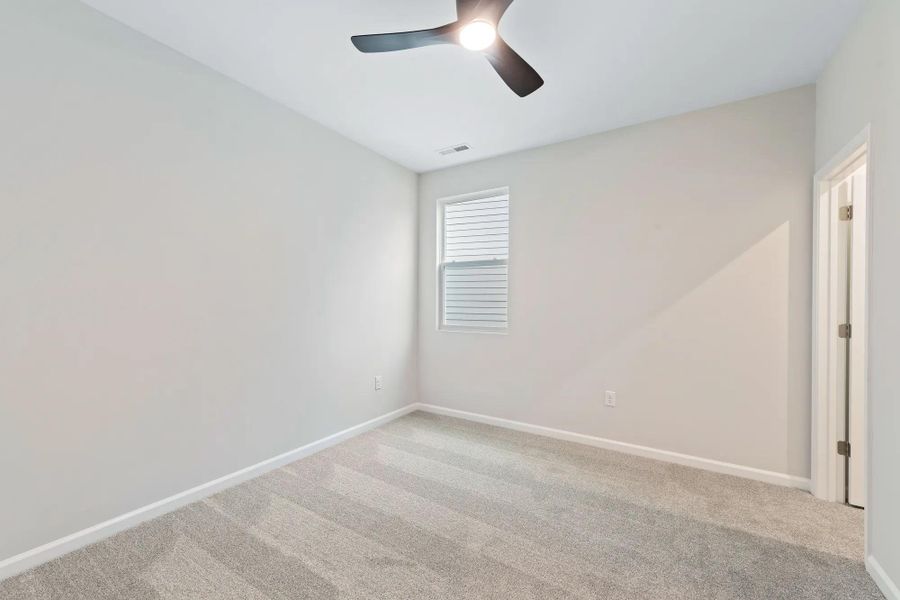 The Alton Bedroom 2