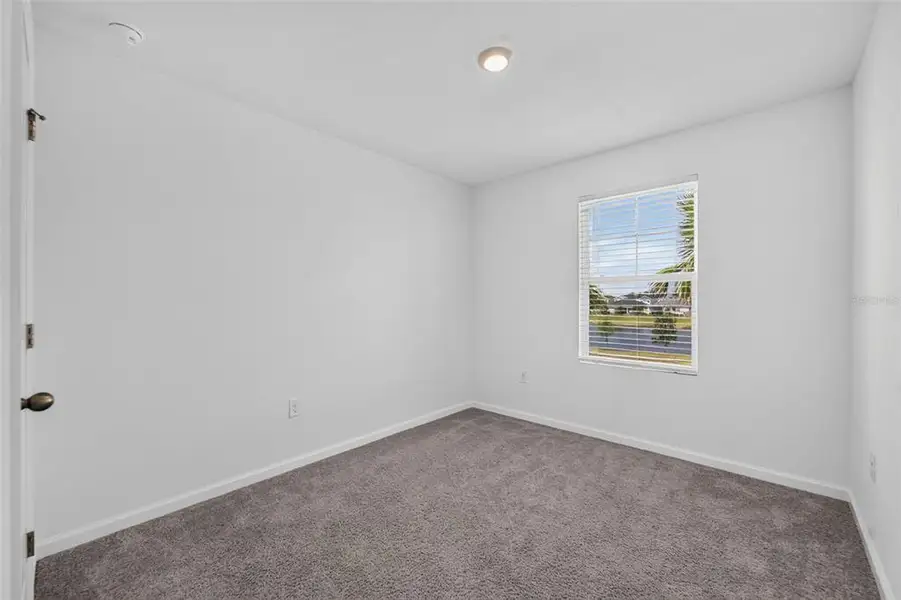 Spacious, unfurnished interior of a new home in , St. Cloud (Image 26).