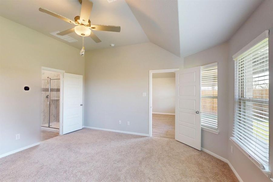 Spacious, unfurnished interior of a new home in Elevon, Lavon (Image 25).