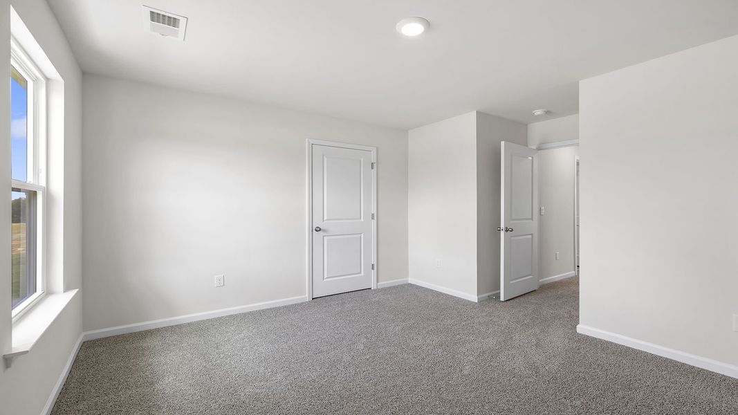 Spacious, unfurnished interior of a new home in Durbin Meadows, Fountain Inn (Image 24). Spacious, unfurnished interior of a new home in Durbin Meadows, Fountain Inn (Image 24).