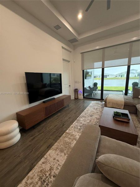 Image 55 of a home in .