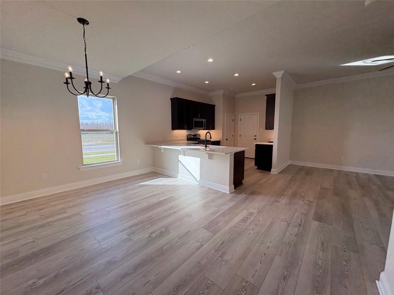 Spacious, unfurnished interior of a new home in Orange Gardens, Orange (Image 13).