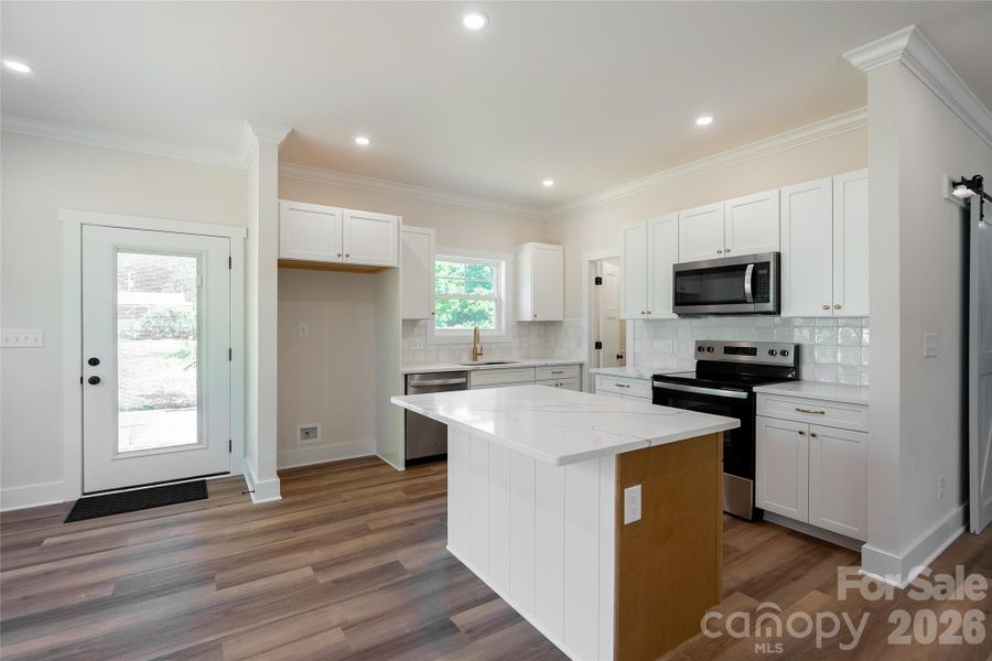 Furnished interior view inside a new home in , Huntersville (Image 4).