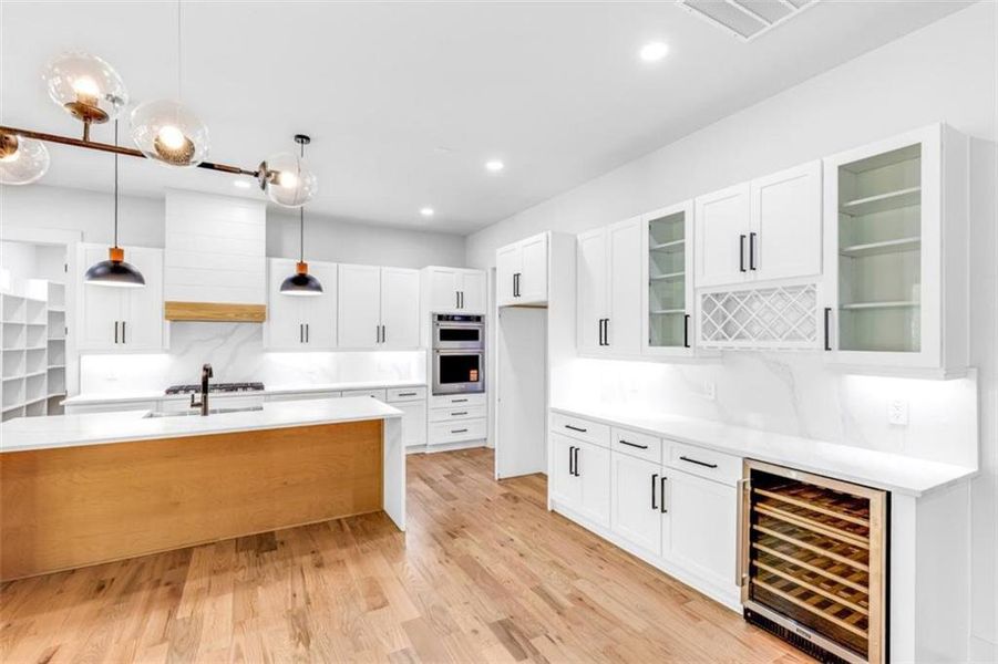 Furnished interior view inside a new home in , Newnan (Image 8).