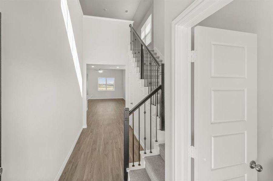 Spacious, unfurnished interior of a new home in Retreat at Fossil Creek, Fort Worth (Image 11). Spacious, unfurnished interior of a new home in Retreat at Fossil Creek, Fort Worth (Image 11).