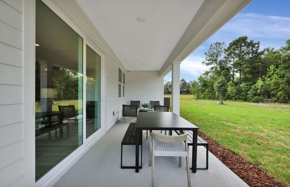 Medina | Covered Lanai Medina | Covered Lanai