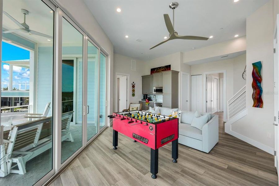Furnished interior view inside a new home in , Cape Coral (Image 50).